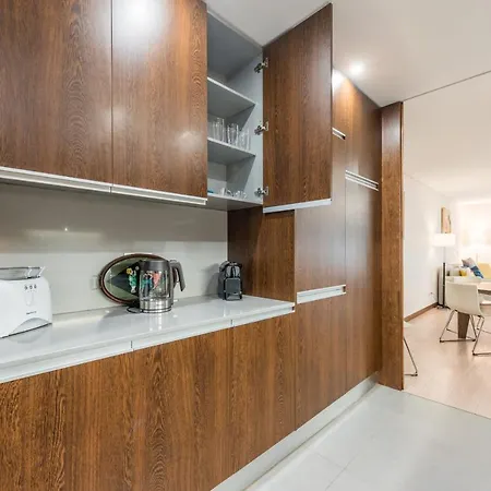 Guestready - Sliding Doors Porto